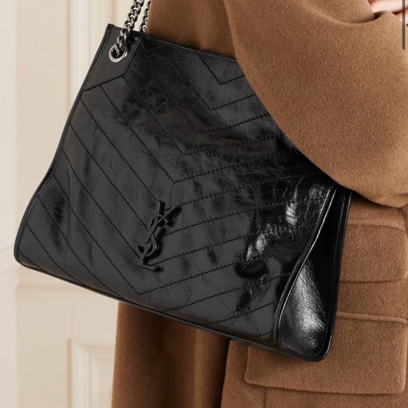 YSL MEDIUM NIKKI TOTE - EXCELLENT CONDITION!! - Picture 4 of 14